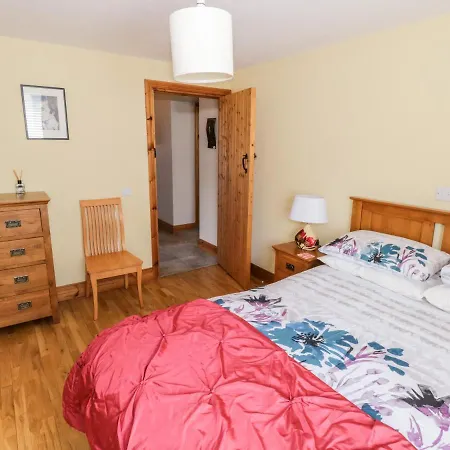 Prague House * Lettermore